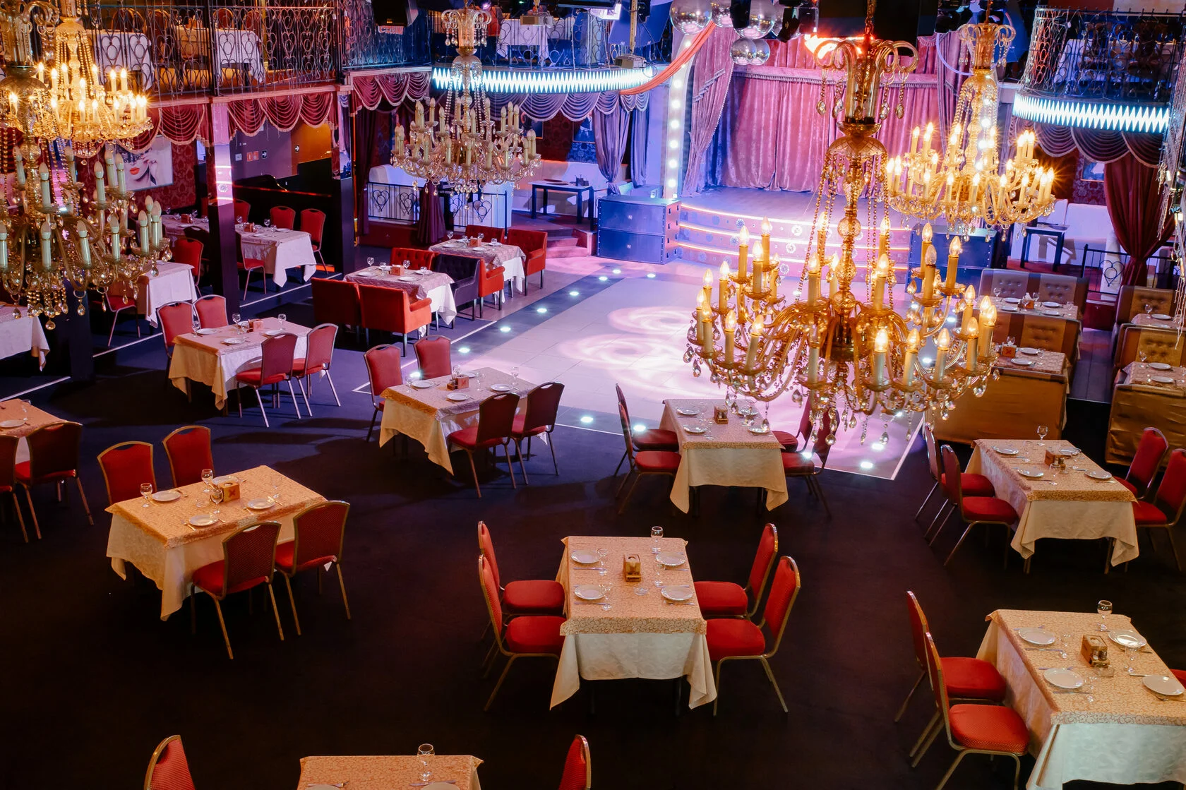 Новогодняя бронь